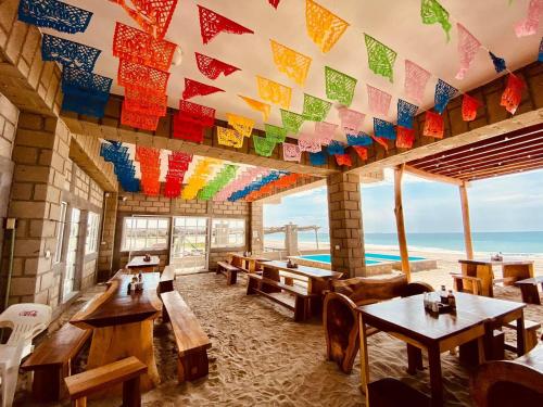 Sal Marina Restaurante y Cabañas (Sal Marina Restaurante y Cabanas) in Espinal Sal Marina Restaurante y Cabañas (Sal Marina Restaurante y Cabanas) in Espinal