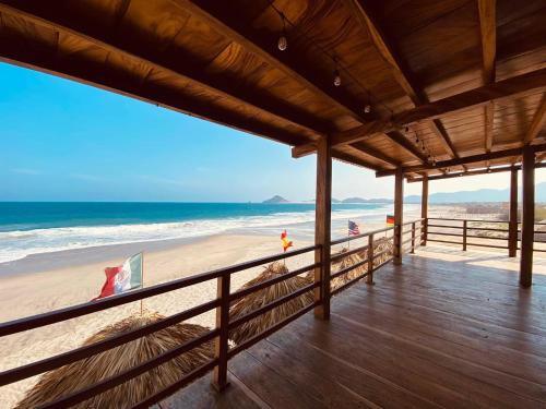 Sal Marina Restaurante y Cabañas (Sal Marina Restaurante y Cabanas) in Espinal Sal Marina Restaurante y Cabañas (Sal Marina Restaurante y Cabanas) in Espinal