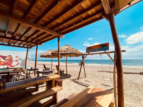 Sal Marina Restaurante y Cabañas (Sal Marina Restaurante y Cabanas) in Espinal Sal Marina Restaurante y Cabañas (Sal Marina Restaurante y Cabanas) in Espinal