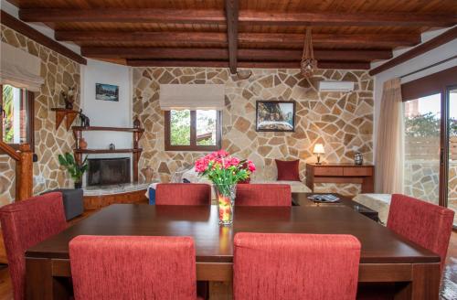 The Stone House in Agios Dimitrios The Stone House in Agios Dimitrios