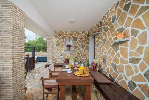 The Stone House in Agios Dimitrios The Stone House in Agios Dimitrios