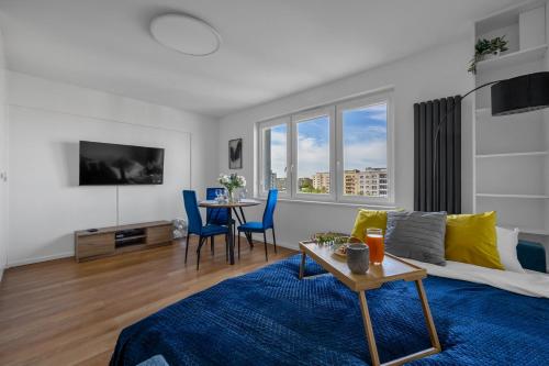 Warsaw Wola Studio - 9th Floor, City View - by Rentujemy