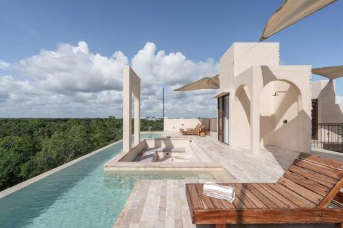 Amazing jungle condo Near beach town 200mb Pool