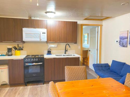 Instalaciones, Blue Horizon Lodge in Big Bear Lake (CA) Instalaciones, Blue Horizon Lodge in Big Bear Lake (CA)