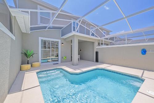 Upstay - ChampionsGate Home w Private Pool & BBQ