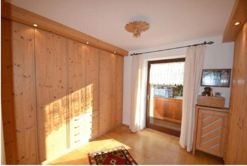 Begum's Palace in Munich - 120qm of Spacious Elegance in Ουντεράχινγκ Begum's Palace in Munich - 120qm of Spacious Elegance in Ουντεράχινγκ