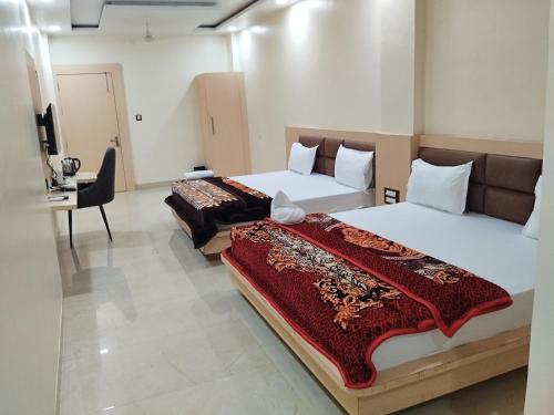Hotel Grand Inn in Datia Hotel Grand Inn in Datia