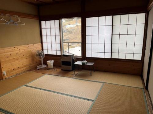 Futago Cabin in Tokamachi Futago Cabin in Tokamachi