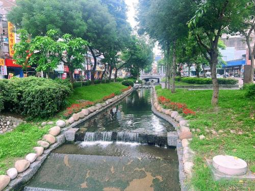 凝萃文旅 台中車站店 (Ningcui Business Trip) in 台中市 凝萃文旅 台中車站店 (Ningcui Business Trip) in 台中市
