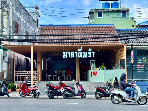 マラ アパートメント8