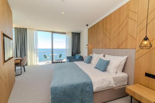 Hotel Ponta Plaza Conference & Spa in Rafailovici Hotel Ponta Plaza Conference & Spa in Rafailovici