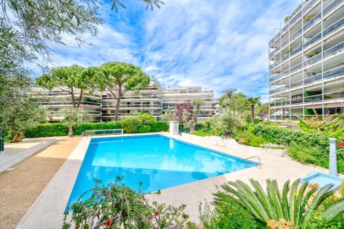 Appartement, proche mer, piscine, climatisation