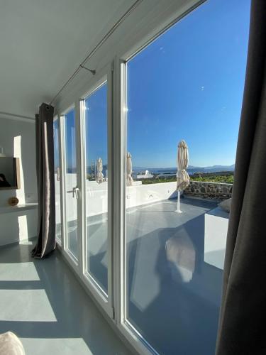 شرفة/ تراس, Serenità Luxury Suites in أكروتيري شرفة/ تراس, Serenità Luxury Suites in أكروتيري