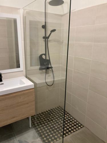 Gîte de Broy (Gite de Broy) in Cassen Gîte de Broy (Gite de Broy) in Cassen