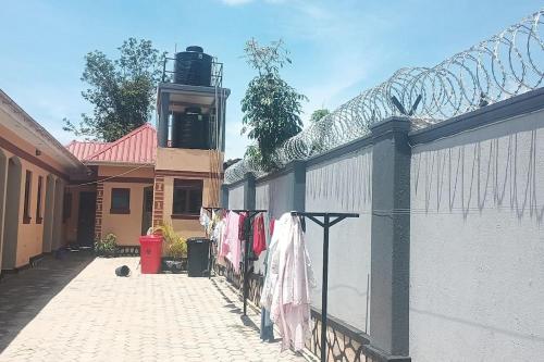 Home Waka in Wakiso אזור מטרופוליני Home Waka in Wakiso אזור מטרופוליני
