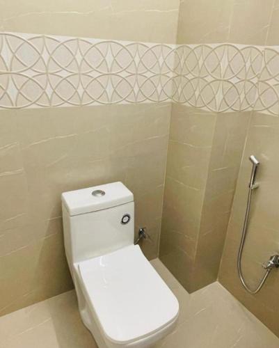 Bathroom, Hotel Sun Shine Inn in Alambagh Bathroom, Hotel Sun Shine Inn in Alambagh