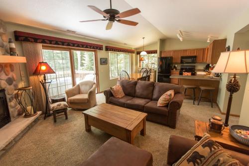 在meiguo.com看到的Wild Eagle Lodge的介绍图片