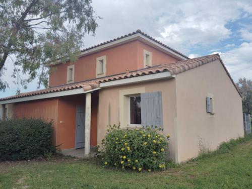 Le Domaine du Golf ***. Lieu-dit Launac-Le-Vieux 1 chemin de l'Aire 34690 FABREGUES in Fabregues Le Domaine du Golf ***. Lieu-dit Launac-Le-Vieux 1 chemin de l'Aire 34690 FABREGUES in Fabregues