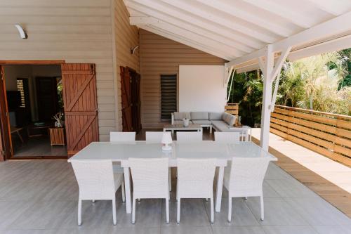 Varanda/terraço, Habitation TABANON in Petit-Bourg Varanda/terraço, Habitation TABANON in Petit-Bourg