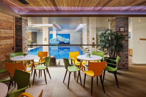 Létesítmények, Teleferic Grand Hotel in Poiana Brasov Létesítmények, Teleferic Grand Hotel in Poiana Brasov