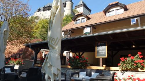 外部景觀, 皇后達格瑪酒店 (U Kralovny Dagmar) in 卡爾什特因 外部景觀, 皇后達格瑪酒店 (U Kralovny Dagmar) in 卡爾什特因