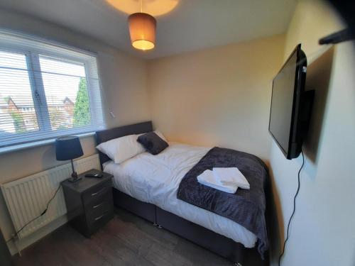 Lovely 4-bed House in Walmley in Sutton Coldfield Lovely 4-bed House in Walmley in Sutton Coldfield