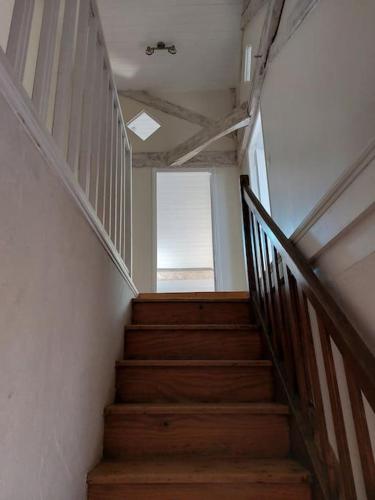 MONTALIEU SEJOUR Duplex Tournesol, prox CNPE Bugey, PIPA, vallée Bleue (MONTALIEU SEJOUR Duplex Tournesol, prox CNPE Bugey, PIPA, vallee Bleue) in Montalieu-Vercieu MONTALIEU SEJOUR Duplex Tournesol, prox CNPE Bugey, PIPA, vallée Bleue (MONTALIEU SEJOUR Duplex Tournesol, prox CNPE Bugey, PIPA, vallee Bleue) in Montalieu-Vercieu