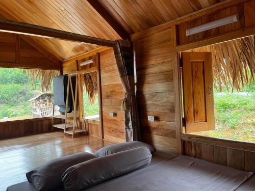 Na Tuệ An-Homestay 81 Võ Văn Kiệt (Na Tue An-Homestay 81 Vo Van Kiet) in Tuyen Quang Na Tuệ An-Homestay 81 Võ Văn Kiệt (Na Tue An-Homestay 81 Vo Van Kiet) in Tuyen Quang