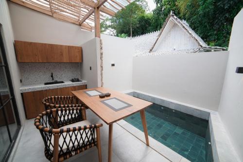 Swimming pool, Ubu Villa Nara 01 - Honeymoon Villa in Kaliurang Swimming pool, Ubu Villa Nara 01 - Honeymoon Villa in Kaliurang