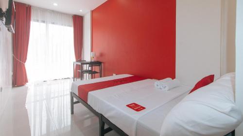 RedDoorz @ Aerial Hotel Los Baños in ลากูน่า RedDoorz @ Aerial Hotel Los Baños in ลากูน่า