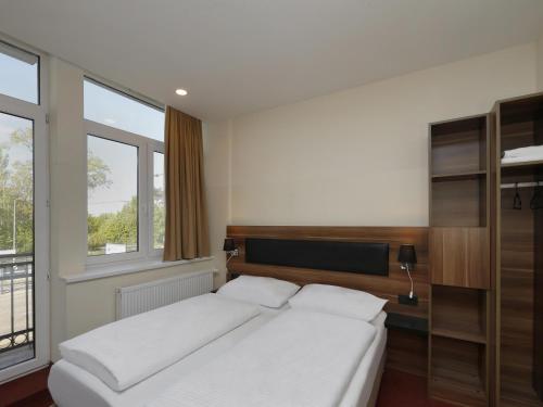 B&B HOTEL Berlin-Adlershof in Treptow B&B HOTEL Berlin-Adlershof in Treptow