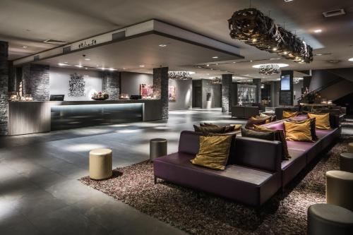 Vestíbulo, Van der Valk Hotel Dordrecht in Dordrecht Vestíbulo, Van der Valk Hotel Dordrecht in Dordrecht