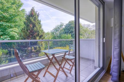 Charmant T1 rénové avec balcon pour 2 personnes - 338B (Charmant T1 renove avec balcon pour 2 personnes - 338B) in Nogent-sur-Marne Charmant T1 rénové avec balcon pour 2 personnes - 338B (Charmant T1 renove avec balcon pour 2 personnes - 338B) in Nogent-sur-Marne