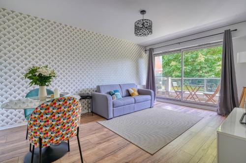 Charmant T1 rénové avec balcon pour 2 personnes - 338B (Charmant T1 renove avec balcon pour 2 personnes - 338B) in Nogent-sur-Marne Charmant T1 rénové avec balcon pour 2 personnes - 338B (Charmant T1 renove avec balcon pour 2 personnes - 338B) in Nogent-sur-Marne