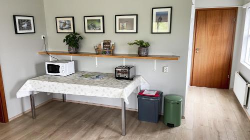 Shared lounge/TV area, Skipalaekur Guesthouse in Egilsstadir Shared lounge/TV area, Skipalaekur Guesthouse in Egilsstadir