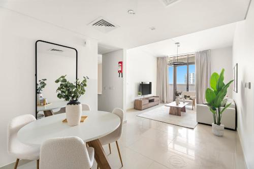 Facilities, Silkhaus Chic 2 BDR Near Reem Mall in Al Mafraq Facilities, Silkhaus Chic 2 BDR Near Reem Mall in Al Mafraq