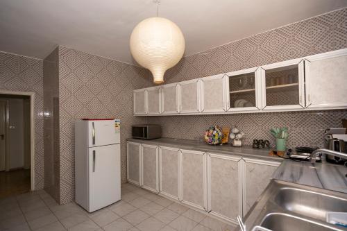 Cocina, Blackbird Sanctuary homestay & Art Cafe in Ajloun Cocina, Blackbird Sanctuary homestay & Art Cafe in Ajloun