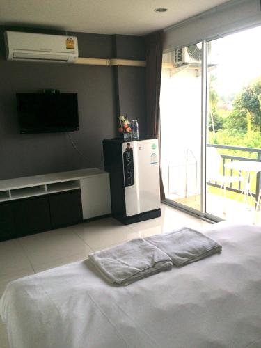 This photo about Apple Bar & Room shared on HyHotel.com