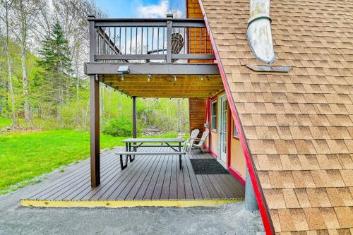 Walk to Ski Lift! Charming Hunter A-Frame in Хантер Walk to Ski Lift! Charming Hunter A-Frame in Хантер