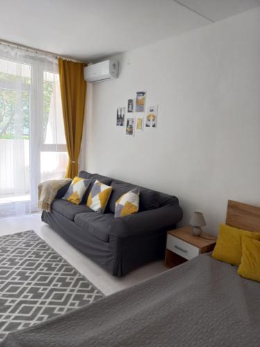 Small Studió Apartman (Small Studio Apartman) in เคอร์ตวารอส Small Studió Apartman (Small Studio Apartman) in เคอร์ตวารอส