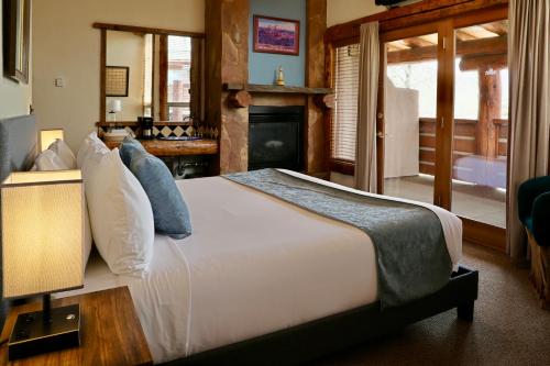 Chipeta Lodge in Ridgway Chipeta Lodge in Ridgway