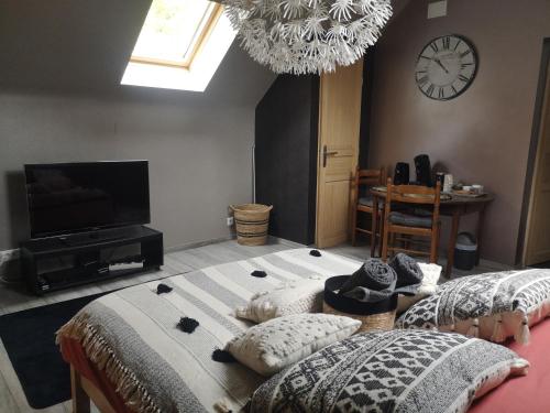 Agréable chambre privée avec entrée indépendante (Agreable chambre privee avec entree independante) in Langeais Agréable chambre privée avec entrée indépendante (Agreable chambre privee avec entree independante) in Langeais