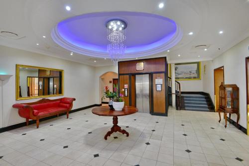 Lobby, Balmoral Hotel in Durban Lobby, Balmoral Hotel in Durban