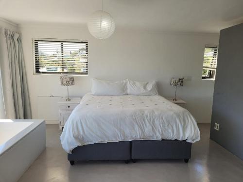 LA HACIENDA - MODERN, BRIGHT, STYLISH House with Private Pool