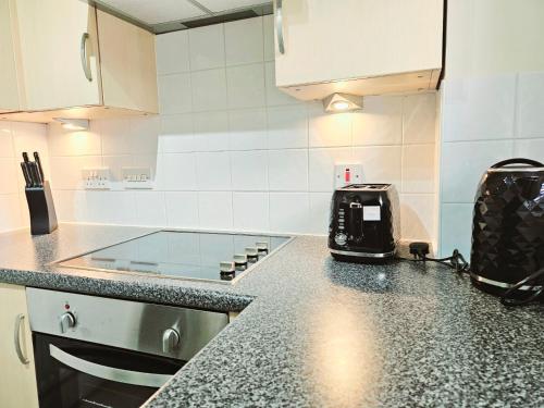 Konyha, Beautiful Townhouse with Netflix in Long Eaton Konyha, Beautiful Townhouse with Netflix in Long Eaton