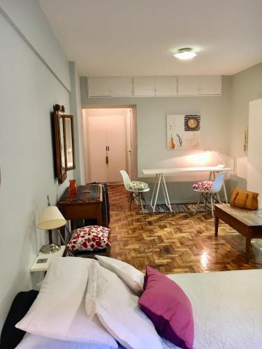 Studio Anchorena y Juncal