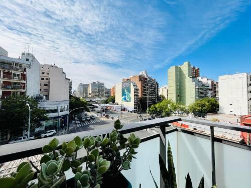 Hermoso y luminoso estudio con balcón en Belgrano