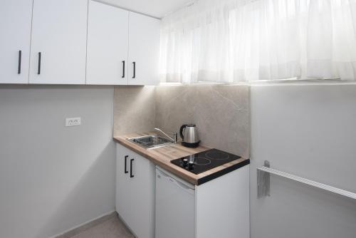 Cocina, 5 Keys in Zakynthos Island Cocina, 5 Keys in Zakynthos Island