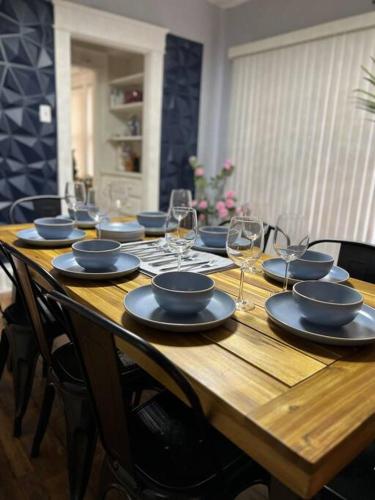 KING Bed Cozy First Floor Apt 25Mins to Falls near Buffalo Zoo KING Bed Cozy First Floor Apt 25Mins to Falls near Buffalo Zoo