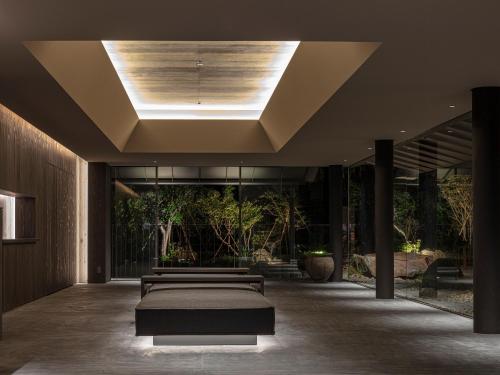 로비, 소키 아타미 (Soki Atami) in 센트럴 아타미 로비, 소키 아타미 (Soki Atami) in 센트럴 아타미